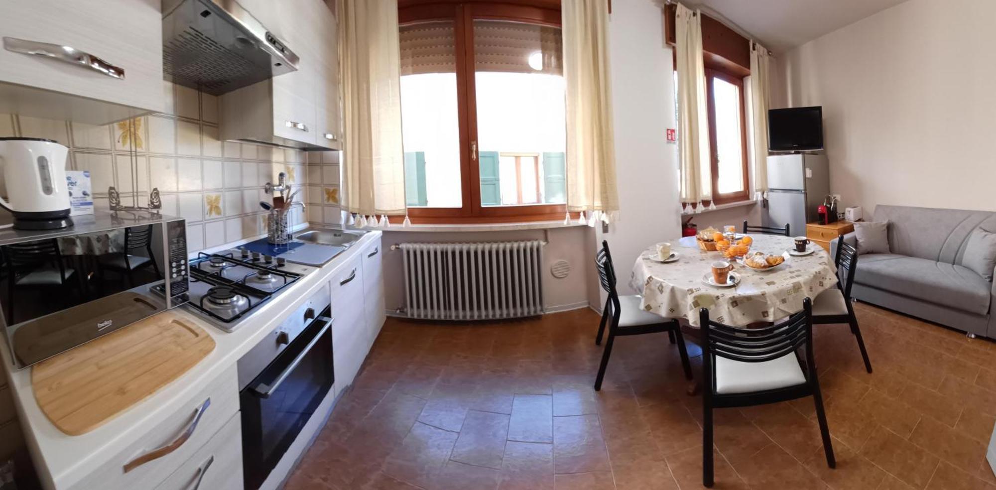 B&B Al Vittoriale Da Maja غاردوني ريفييرا المظهر الخارجي الصورة